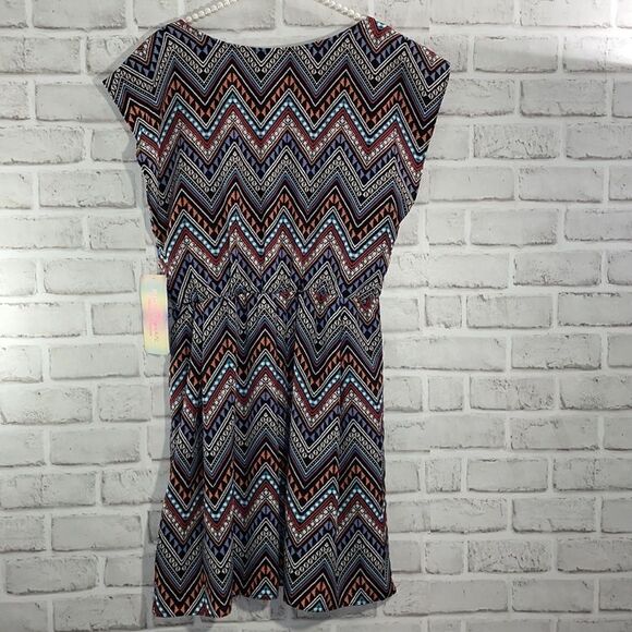 Almost Famous Boho Printed Mini Dress with Belt - Picture 5 of 7